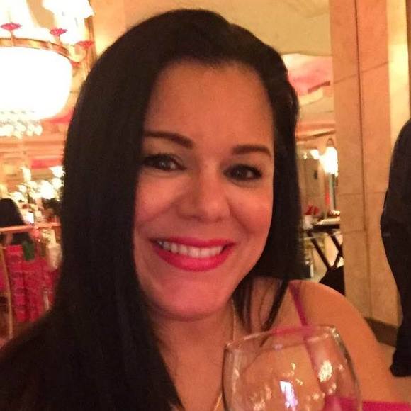 Meet your Posher,  Bronx Bauble - Picture 1 of 8